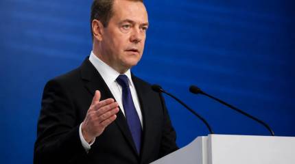 «Прощения не будет»: Медведев высказался о покинувших страну россиянах