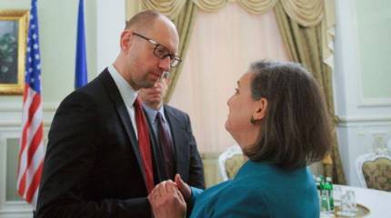 У Нуланд всё по-старому: Киеву – «печеньки», Москве – угрозы