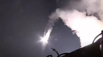 Минобороны показало кадры применения крылатых ракет «Калибр» морского базирования по наземным целям