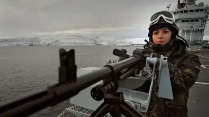 Британский флот запретил морякам на кораблях пить алкоголь каждый день