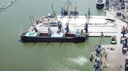 Российские войска и НМ ДНР вошли в Мариупольский морской порт и взяли под контроль большую его часть