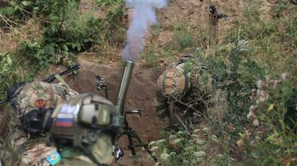 Штурмовые отряды ВС России перешли в наступление под Урожайным на Южно-Донецком направлении