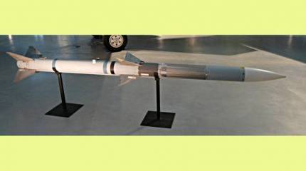 Пентагон изучает возможность интеграции ракет AIM-120 класса «воздух-воздух» с истребителями советского образца ВСУ