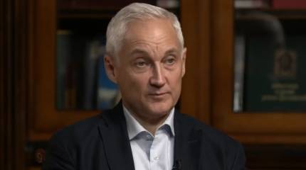 Белоусову показали новую мобильную систему закрытой связи для войск