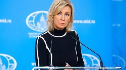 Захарова: Ввод на Украину иностранных войск под любым флагом, эгидой или мандатом будет означать вступление в войну на стороне Киева