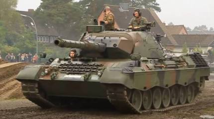 Заплачено 500 евро за штуку: немецкая компания требует передать «швейцарские» танки Leopard 1