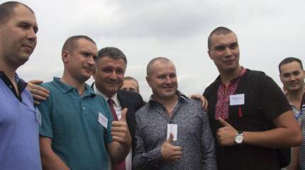 Аваков: Нацгвардия получила американские винтовки и противотанковые гранаты