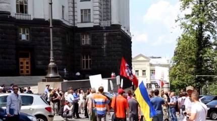 На Украине: При выполнении формулы Штайнмайера страна развалится как карточный домик