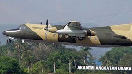 Самолет ВВС Индонезии рухнул на жилой район Джакарты