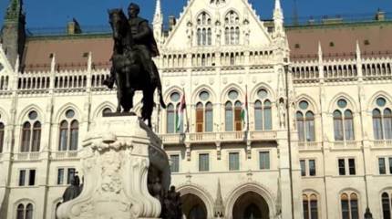 Власти Венгрии заявили, что и дальше будут блокировать военную помощь Украине со стороны Евросоюза