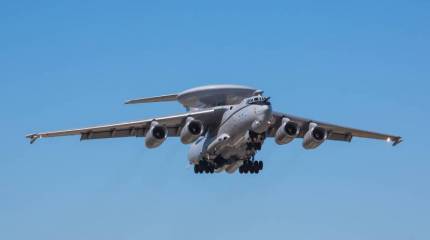 Новое остекленение кабины самолёта ДРЛО А-100 «Премьер» повысило защиту экипажа от собственного радара