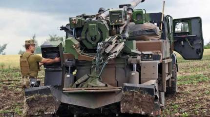 Глава МИД Украины Кулеба сообщил о переговорах по поставке Киеву дополнительной партии французских САУ Caesar