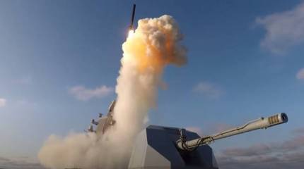 «При бесконтрольном полёте ракета могла ударить по Британии»: польская пресса усомнилась в параметрах недавнего пуска «Калибра»