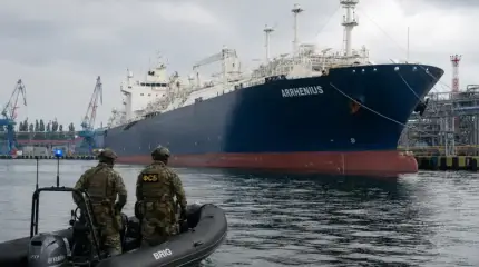 Газовоз превратили в плавучую бомбу: ФСБ предотвратила теракт в Усть-Луге
