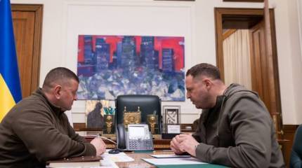 Украинские ресурсы: Глава офиса Зеленского Ермак просит у США дополнительное время для контрнаступления ВСУ