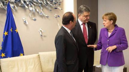 Лидеры ФРГ и Франции согласились с Порошенко в том, что выборы в Донбассе представляют угрозу мирному урегулированию