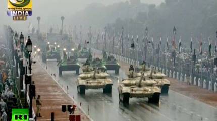 Индия заставила Обаму наблюдать за прохождением российской военной техники