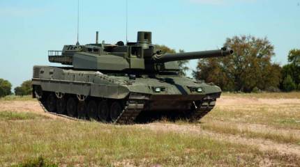 Европейские чудовища хотят конкурировать с русской красавицей "Арматой"