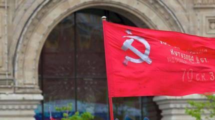 Одесские националисты потребовали запретить знамя победы