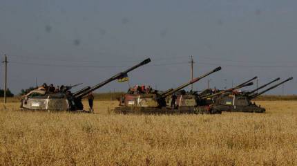 Киевские власти отказались отводить тяжелую артиллерию