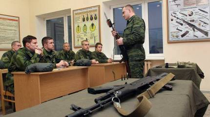 Военные кафедры призывают в вузы