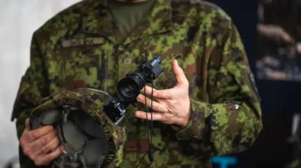 Эстония приняла решение направить одного человека для защиты судов от хуситов в Красном море