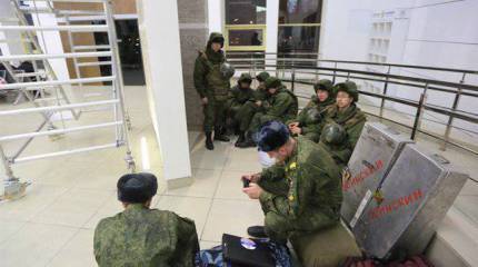 Белорусские оппозиционеры обнаружили в республике российских военных "без опознавательных знаков"