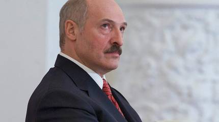 Лукашенко увидел причину "катастрофы" на Украине в наличии бизнеса у сына Януковича