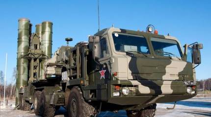 ЗРС С-300 и С-400 включаются в боевые стрельбы