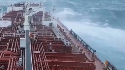 ВСУ повторно атаковали танкер Virat в Чёрном море