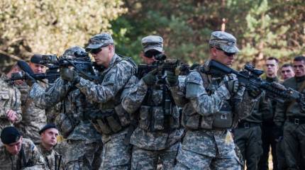 Военнослужащие 101-й десантной дивизии США высадятся на Украине