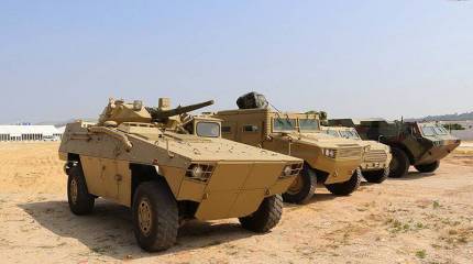 Новая китайская десантная БМП CS/VN3C 4x4 на авиашоу AirShow China 2014