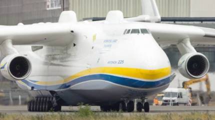 Появились сводки о повреждении самолёта Ан-225 «Мрия» на аэродроме под Киевом и об отбитой контратаке ВСУ