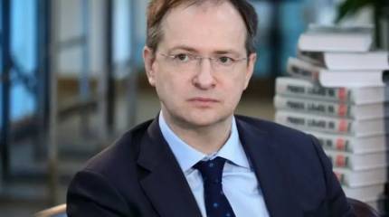 Лучшие за последние 30 лет: Мединский заявил, что учебники по истории для учащихся 5-9-х классов уже готовы