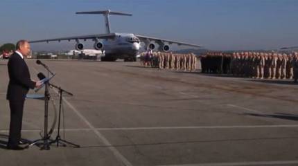 Пресса Британии: Одно дело размещать в Сирии боевые самолёты, другое - вкладывать рубли