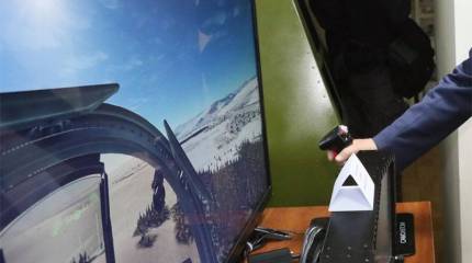 Образцы панелей для кабин Су-57 выполнены в формате "трюмо"