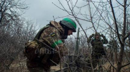 «Оборона обусловлена военной необходимостью»: командующий Сухопутными войсками ВСУ посетил окрестности Артёмовска