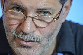 М.Леонтьев: «Экономическая политика правительства - это атавизм»