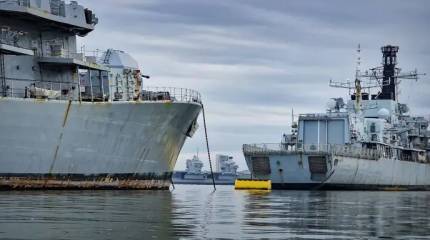 Вместо авианосца «Куин Элизабет» в Красное море для борьбы с йеменской группировкой пошёл видавший виды фрегат «Ричмонд»