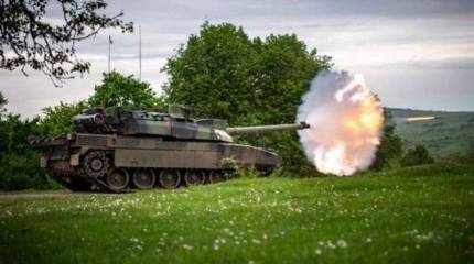 «Потеряны компетенции по двигателям»: Франция может лишиться парка танков Leclerc