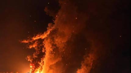 Гостомельский пожар: зарево видно с расстояния в несколько километров