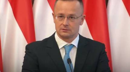 Министр иностранных дел Венгрии: Большинство стран не поддерживает военный психоз Европы