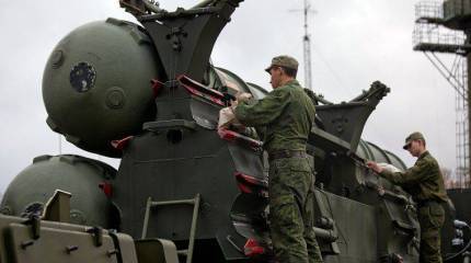 ЗРК С-400 "Триумф" заступили на боевое дежурство в Мурманской области