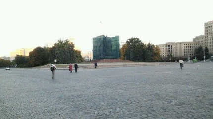 В Харькове началось восстановление памятника Ленину
