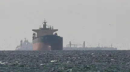 Iran sẽ mở cửa eo biển Hormuz, nhưng không dành cho các tàu có liên hệ với Mỹ và Israel.