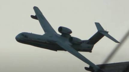 На юго-востоке Турции при тушении пожара разбился самолёт Бе-200: публикуются кадры