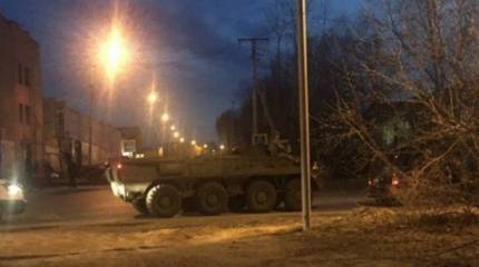 В Тюмени ФСБ ввело режим КТО и ведет бой с боевиками