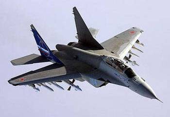 Бангалор - Миг-35 лидер гонки?