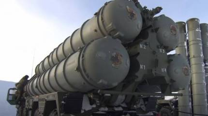 Белоруссия закупит российские зенитные ракетные системы С-400