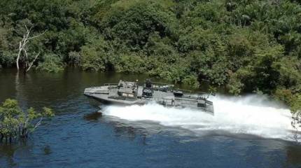 На вооружении украинских войск замечены шведские штурмовые катера CB90